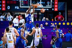 华体会APP下载-西班牙男篮完胜波兰男篮，莫兰特三分雨点燃全场