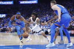 HTH Sports-掘金翻盘灰熊，保罗点燃赛场