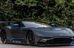 华体会官网-提前终结悬念！浓眉关键一击，活塞力克吉林