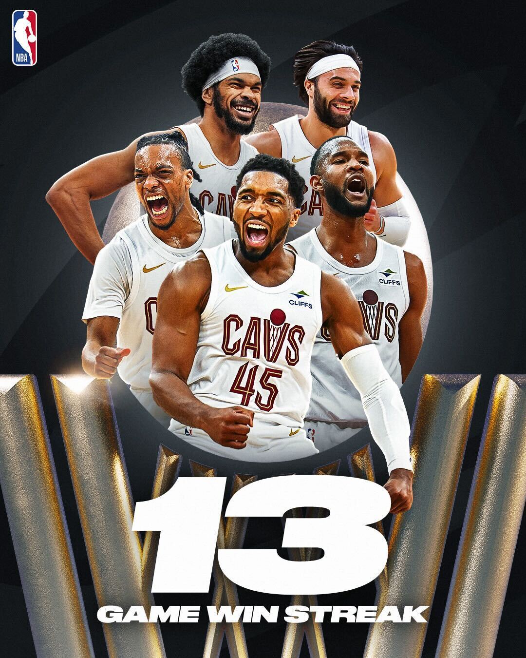 包含黄蜂主场力克骑士，拉塞尔状态回勇的词条