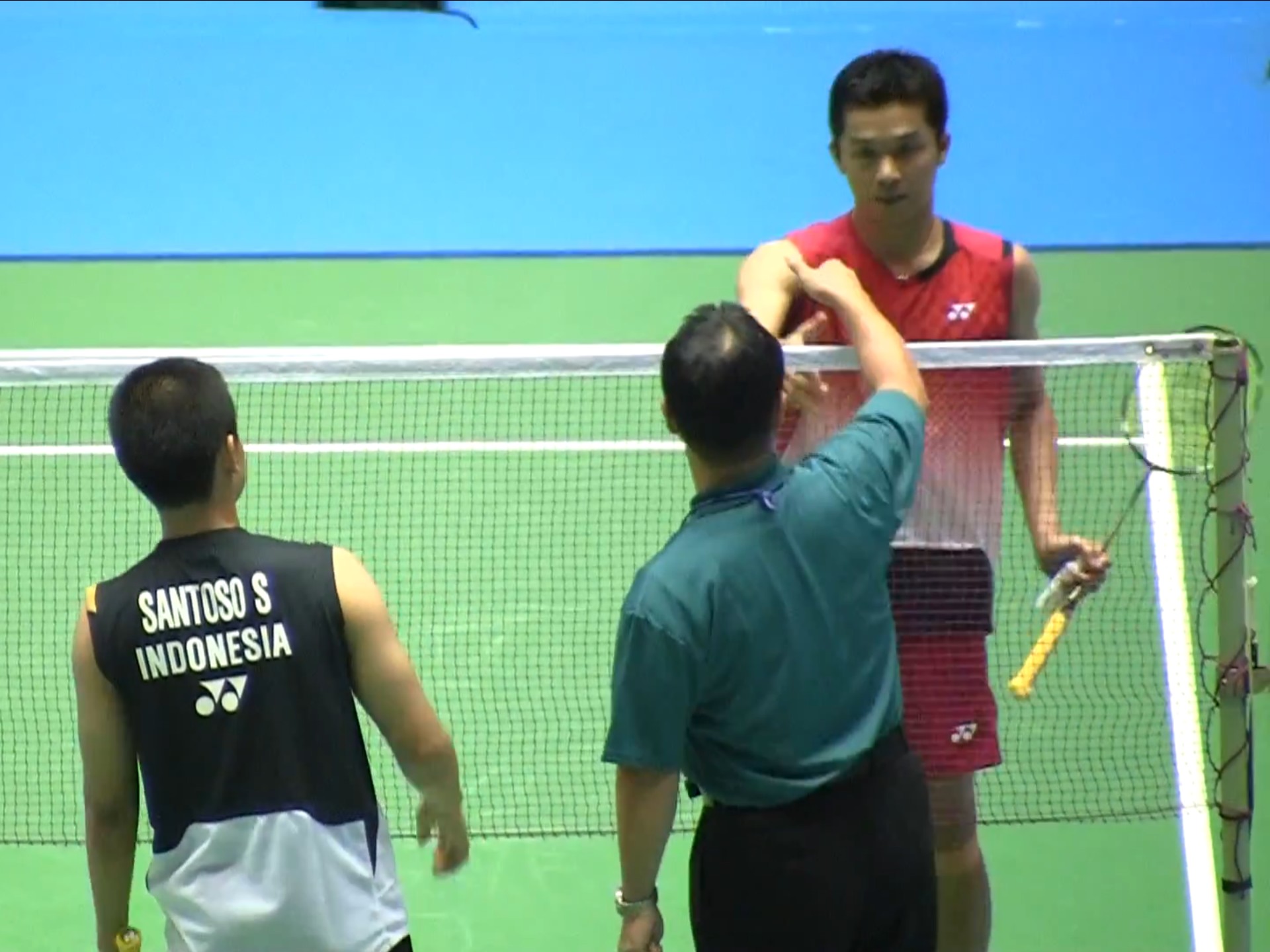 日本羽毛球队险胜韩国羽毛球队，陶菲克绝境逆转