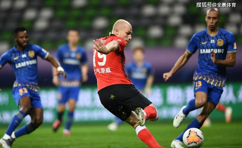 包含上港对阵苏宁：强强对话谁能胜出？的词条